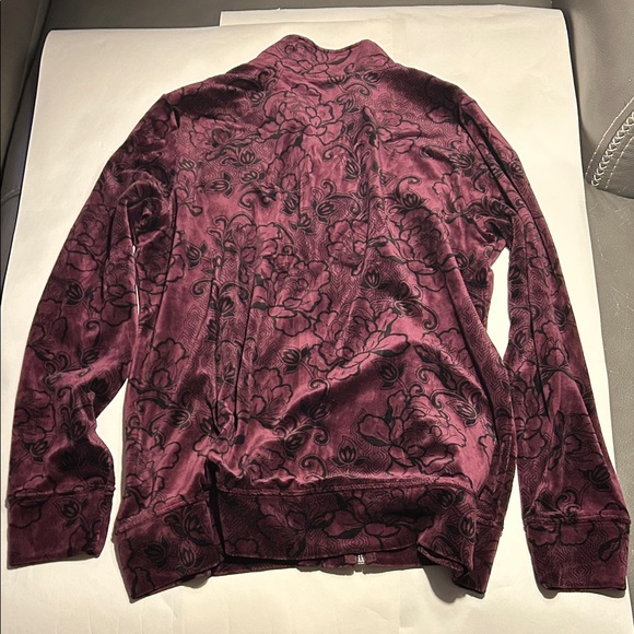 Karen Scott Floral Scroll-Print Velour Burgundy and Black Zip up jacket size M - Picture 6 of 6